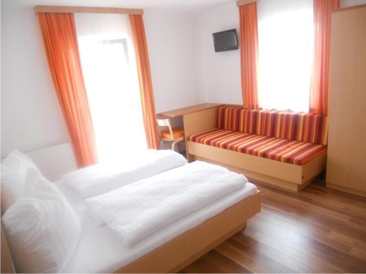 Hotel Haus Annemarie Wagrain Habitación foto